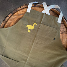 Load image into Gallery viewer, Goose Apron