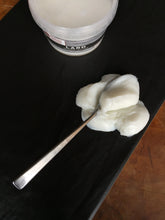 Load image into Gallery viewer, Rendered Leaf Lard: 4 lbs bulk
